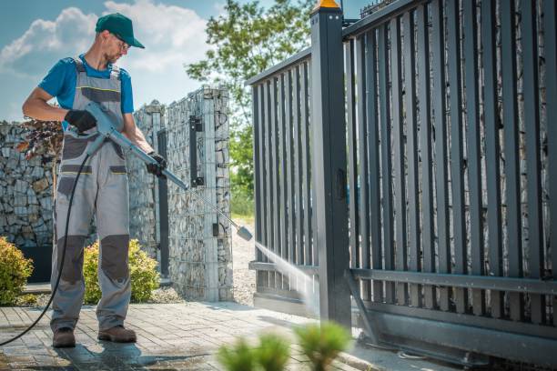 Best Restaurant Pressure Washing  in Happy Valley, OR