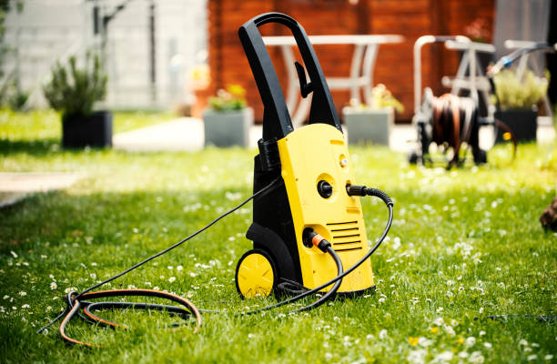 Animal Enclosure Cleaning in Happy Valley, OR